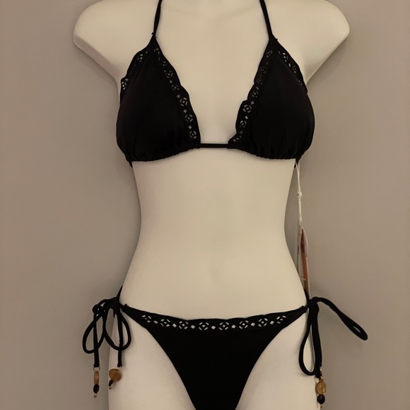 Pilyq Bikini - Picture 1 of 4